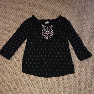 💝Girls Embroidered Keyhole Sleeve Peasant Top